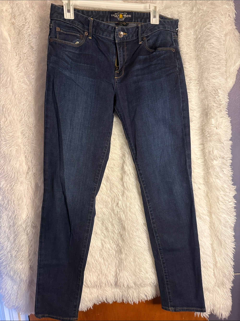 Lucky Brand Women's Dark Indigo Skinny Jeans